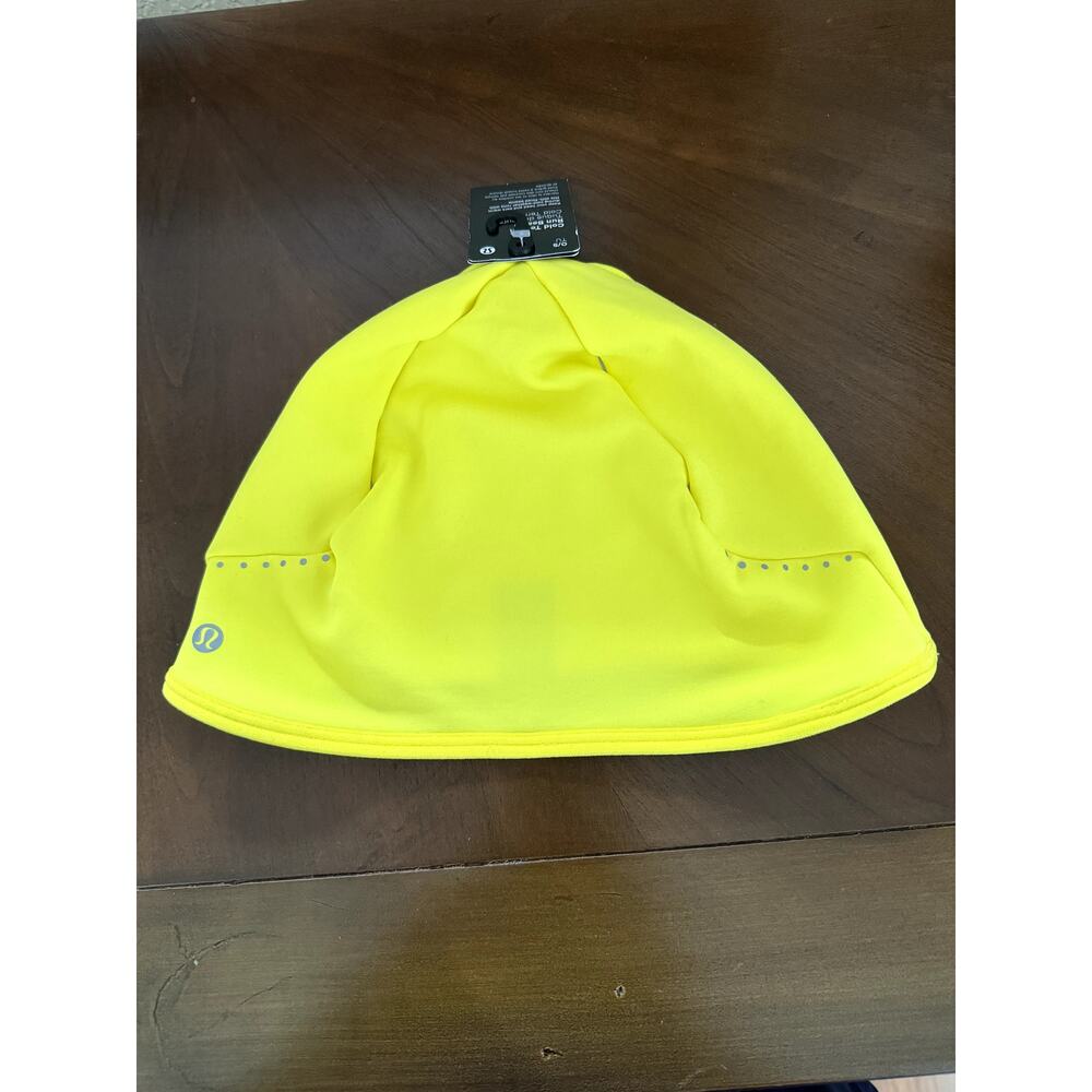 Lululemon Cold Terrain Run Beanie One Size Sonic Yellow